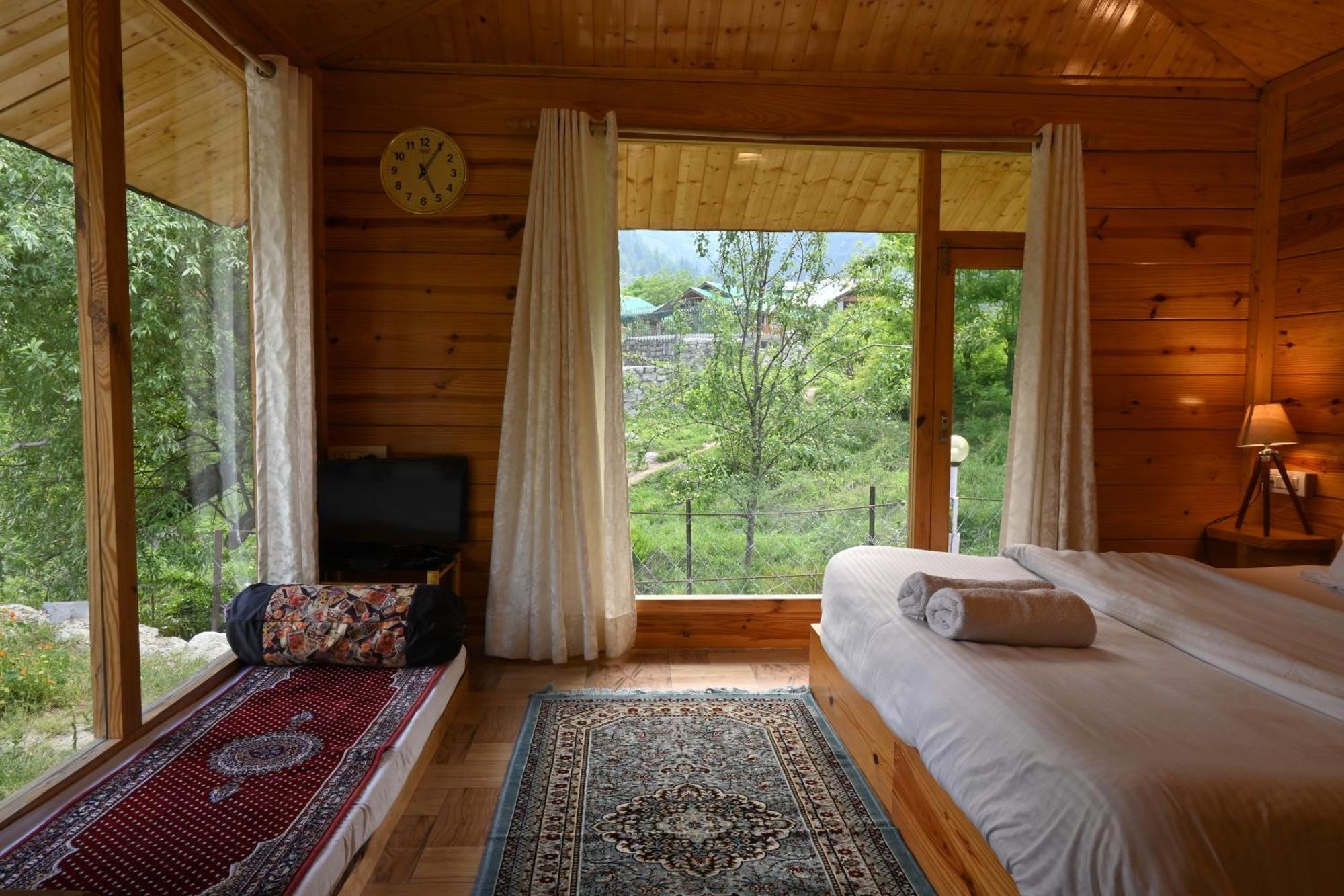 Cascade Mountain Retreat Manali Bed and Breakfast Buitenkant foto