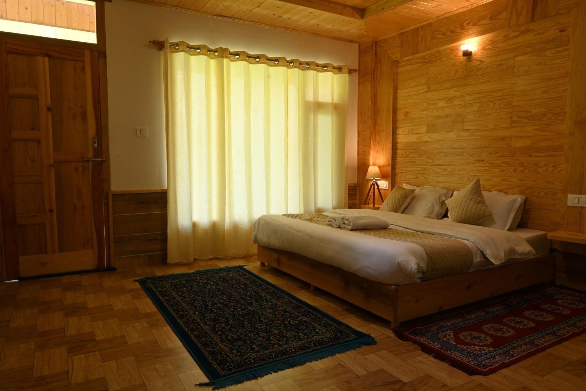 Cascade Mountain Retreat Manali Bed and Breakfast Buitenkant foto