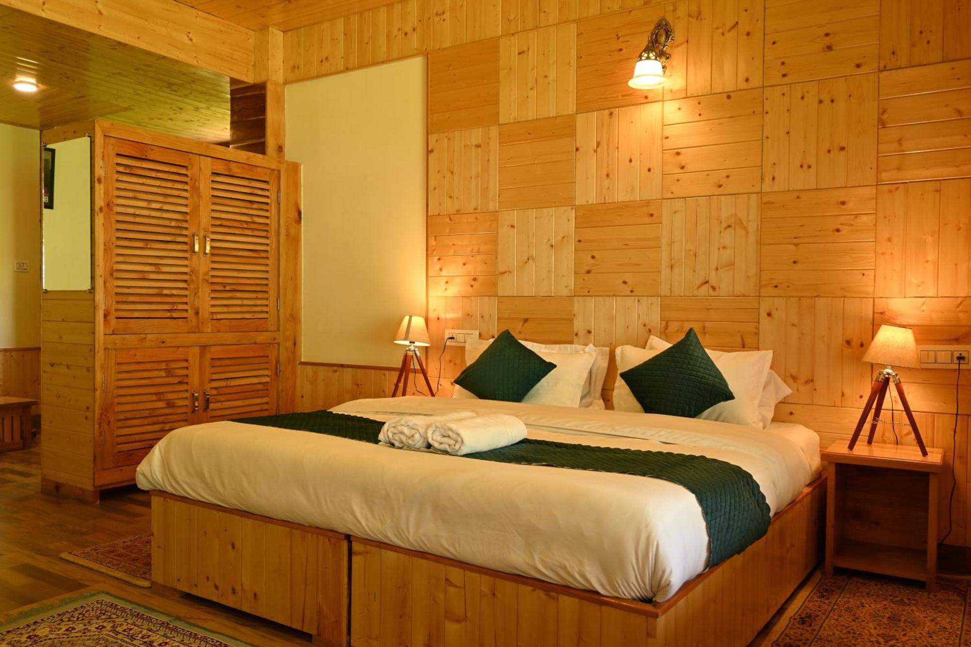 Cascade Mountain Retreat Manali Bed and Breakfast Buitenkant foto