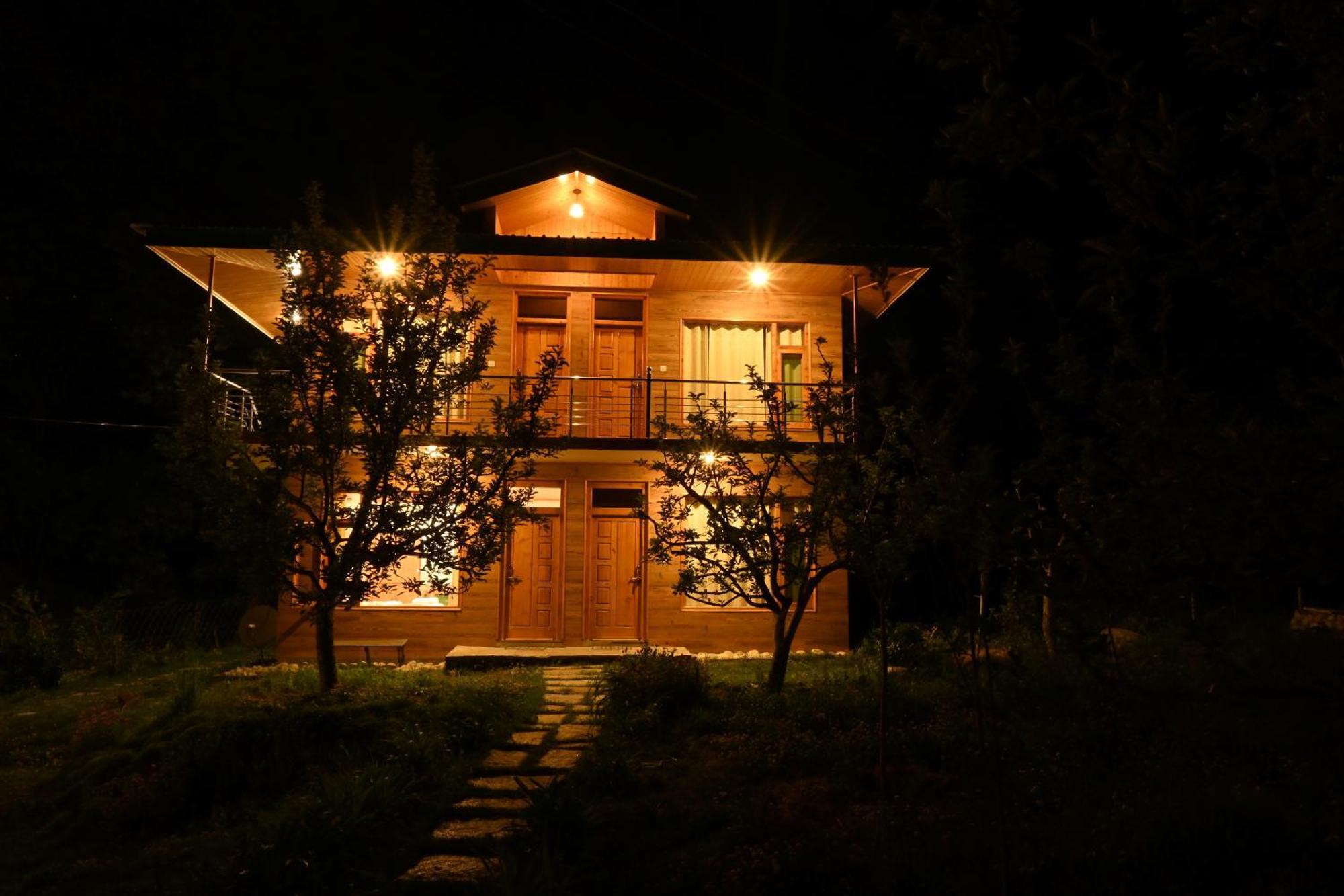Cascade Mountain Retreat Manali Bed and Breakfast Buitenkant foto