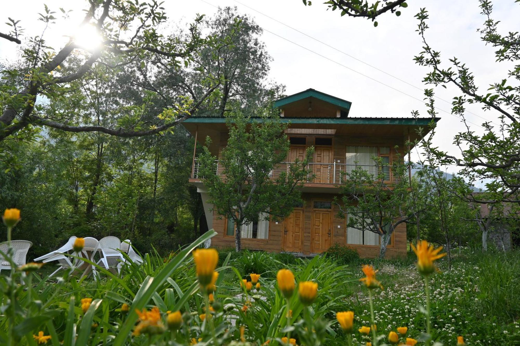 Cascade Mountain Retreat Manali Bed and Breakfast Buitenkant foto