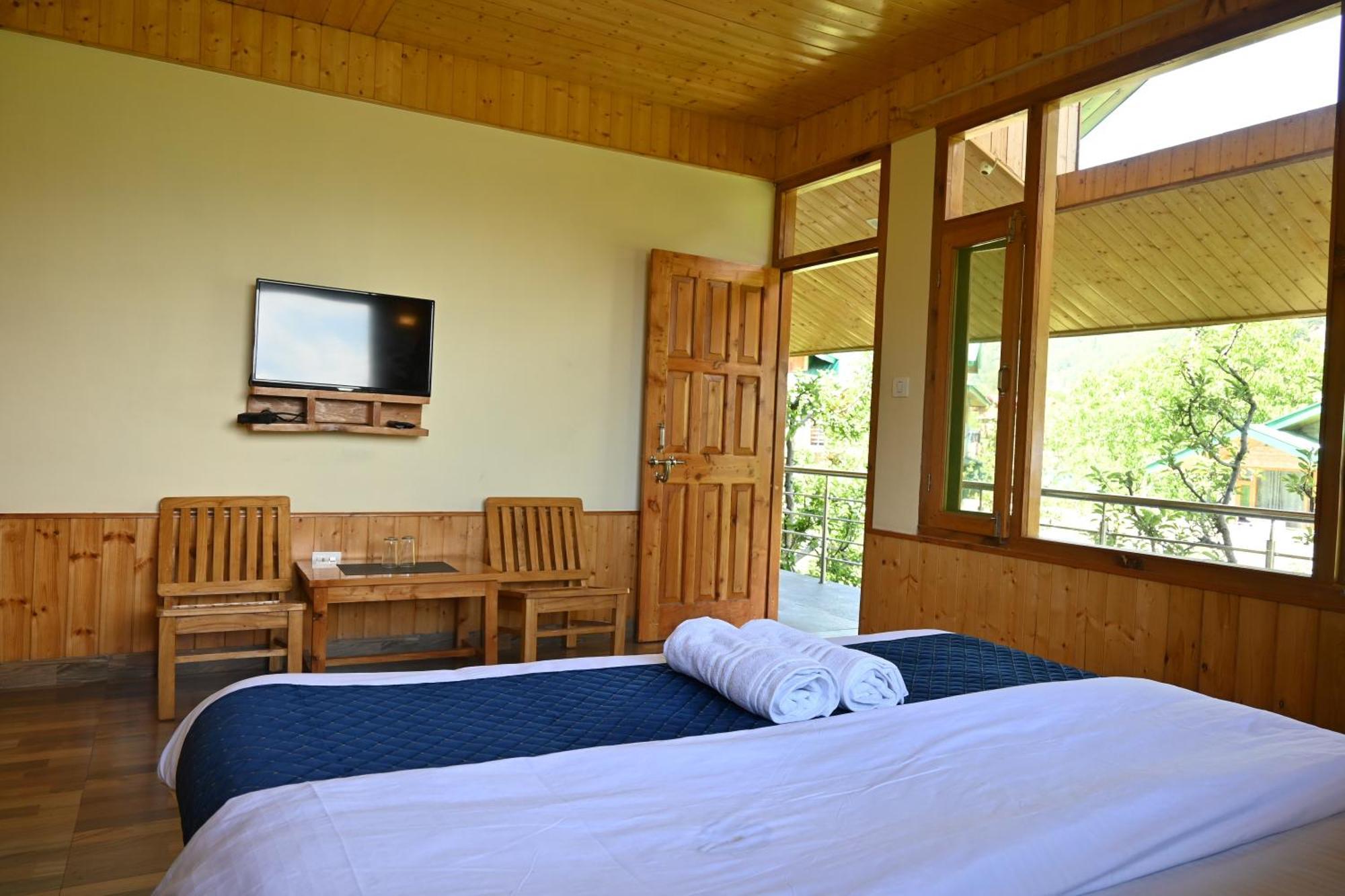 Cascade Mountain Retreat Manali Bed and Breakfast Buitenkant foto