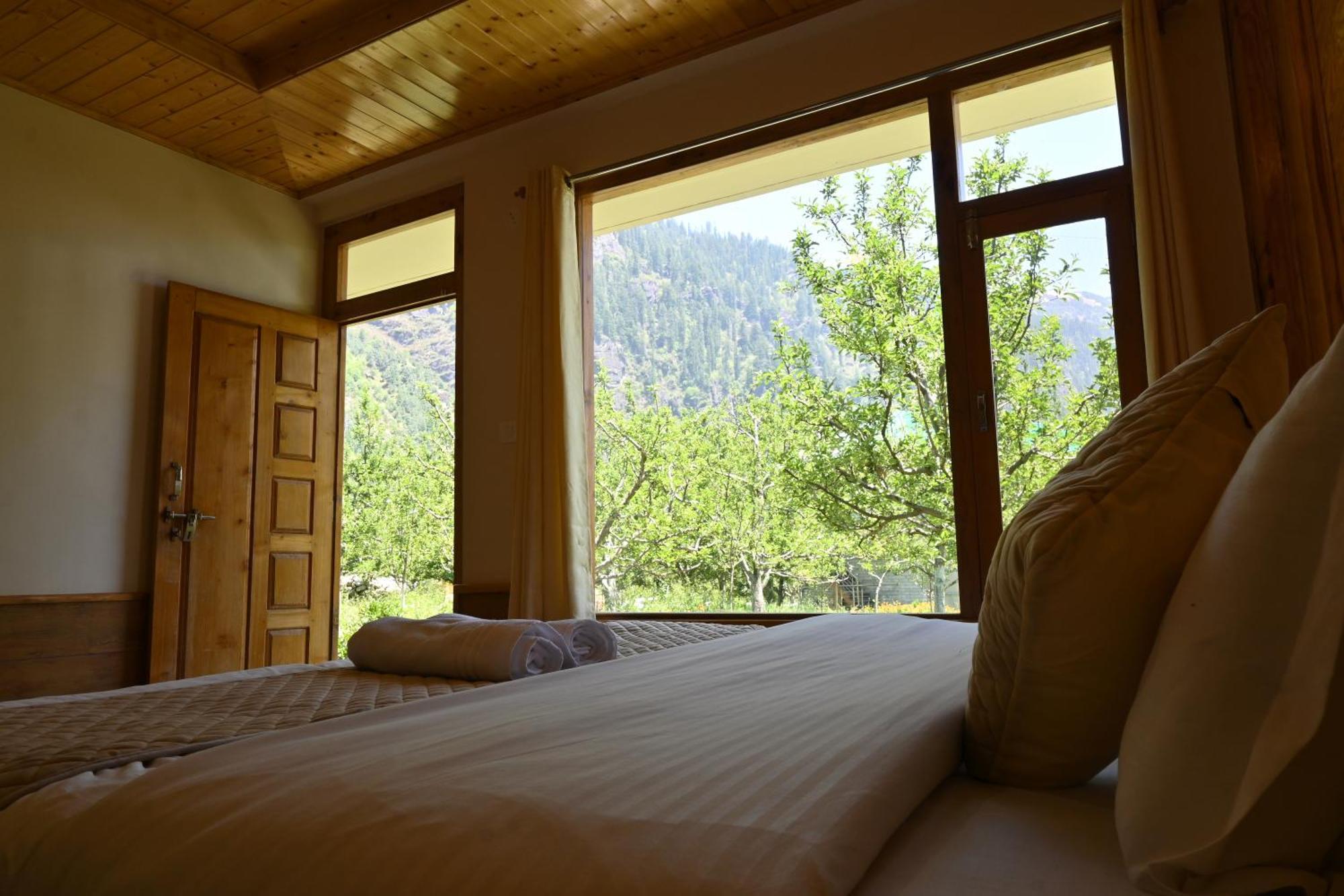 Cascade Mountain Retreat Manali Bed and Breakfast Buitenkant foto
