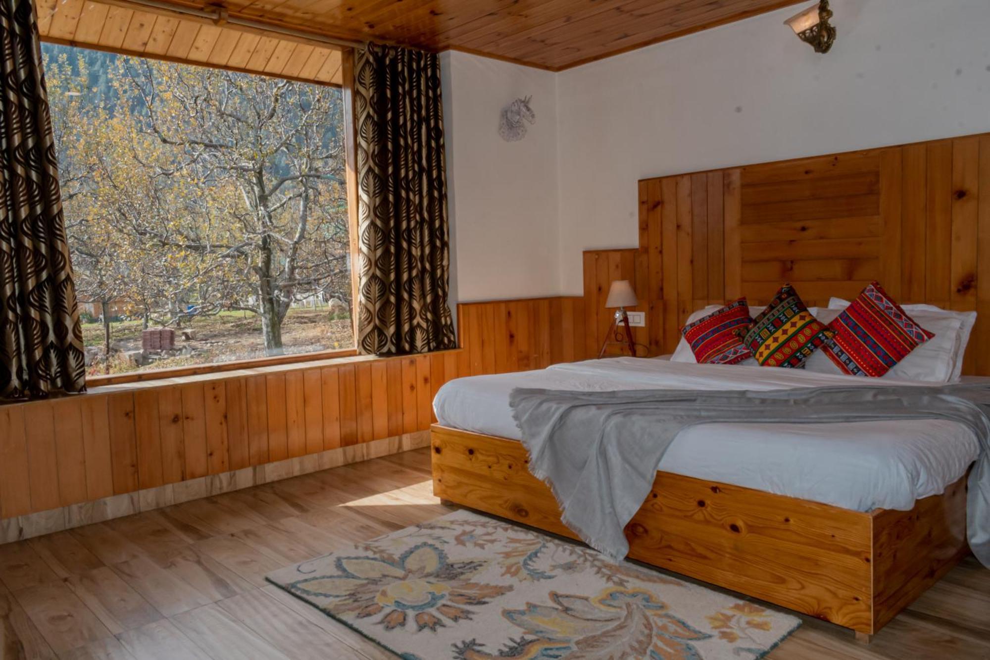 Cascade Mountain Retreat Manali Bed and Breakfast Buitenkant foto
